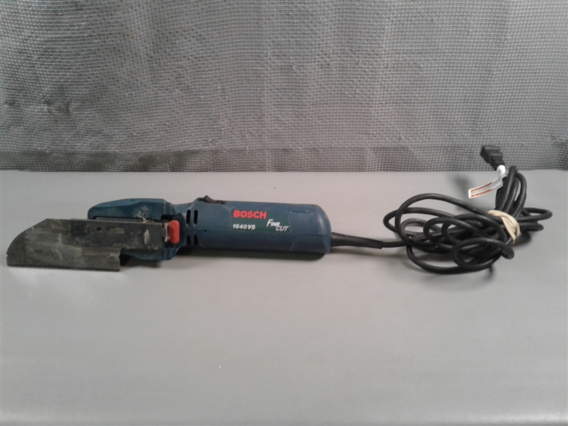 Bosch Fine Cut Power Saw 