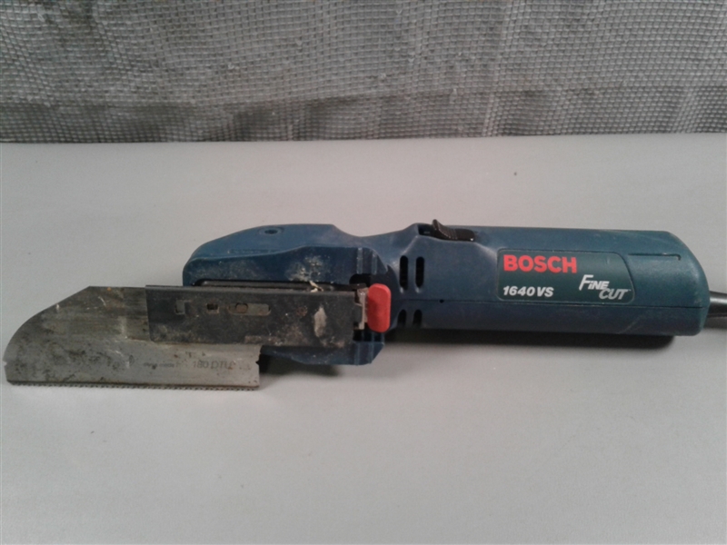 Bosch Fine Cut Power Saw 