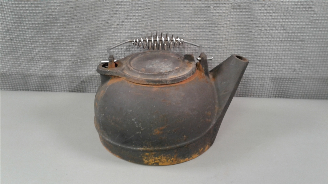 Cast Iron Tea Kettle W/Metal Handle