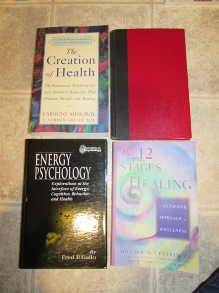 20+ MEDICAL, HEALTH/WELLNESS BOOKS