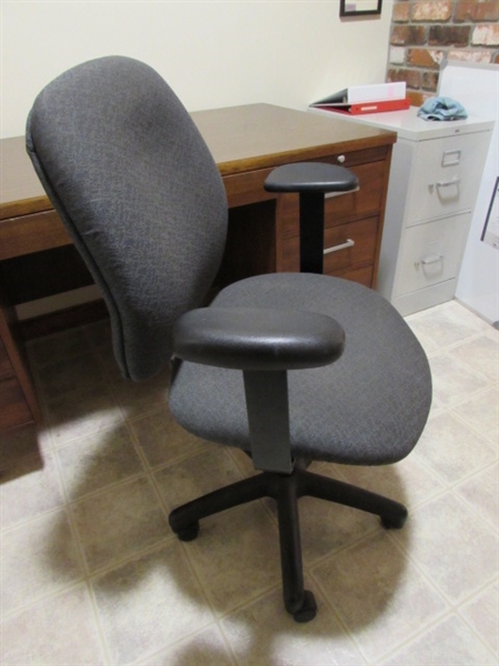 JOFCO OFFICE DESK & CHAIR