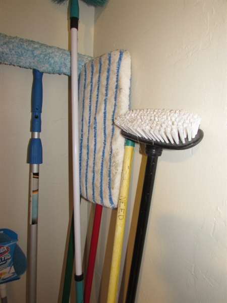 HOUSEHOLD CLEANING TOOLS