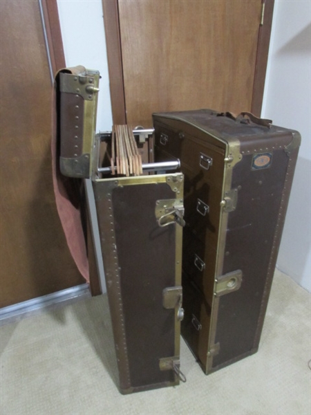 ANTIQUE WARDROBE TRAVEL TRUNK W/KEYS