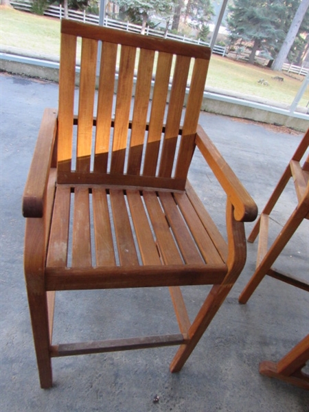 TEAK PUB HEIGHT KINGSLEY-BATE TABLE AND CHAIR SET