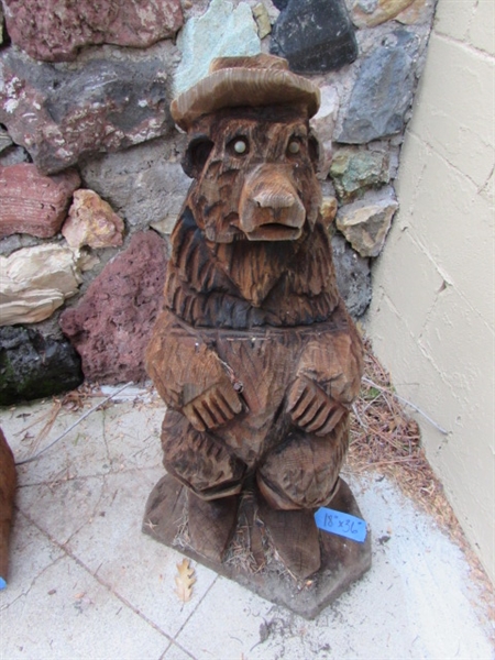 CHAINSAW CARVED BEAR W/HAT & BOOTS