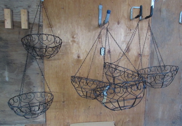 6 WIRE HANGING FLOWER BASKETS - NEW