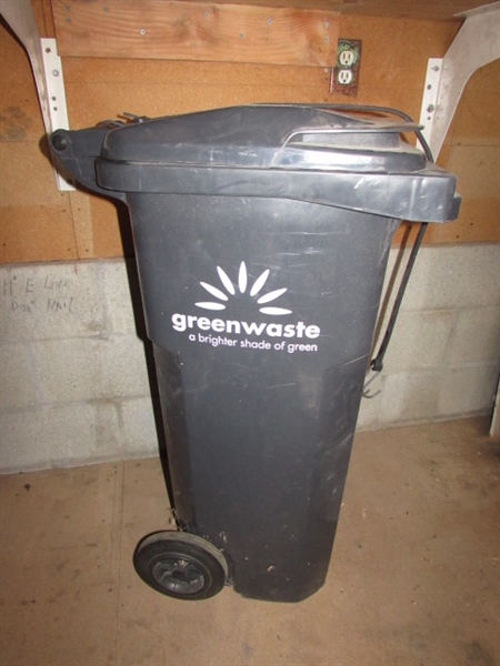 GREENWASTE WHEELED TRASH CART