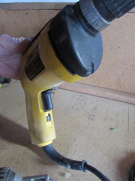 2 DEWALT DRYWALL SCREWDRIVERS