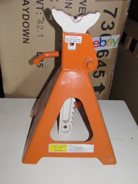 FOUR 6-TON HEAVY DUTY JACK STANDS