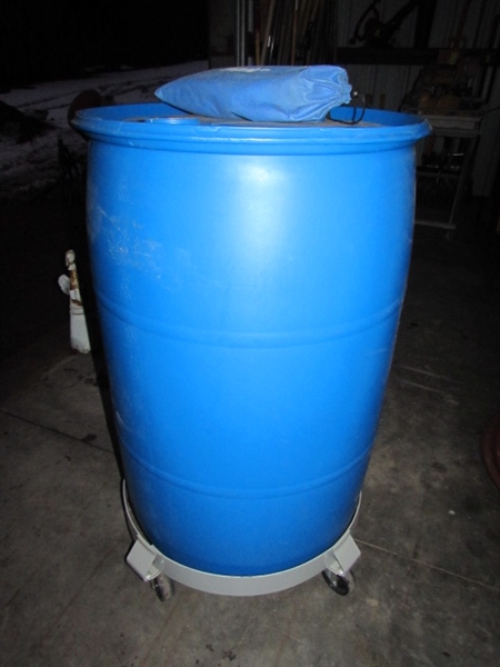 55 GALLON FOOD GRADE WATER BARREL WITH PUMP AND FILTER