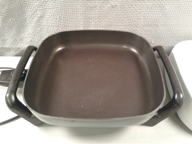 West Bend Electric Skillet 