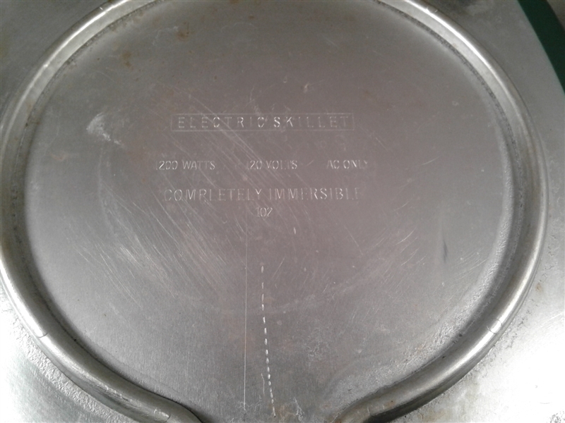 West Bend Electric Skillet 