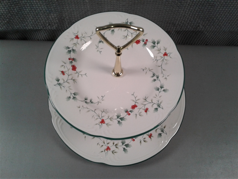 Pfaltzgraff Winterberry Tier Tray