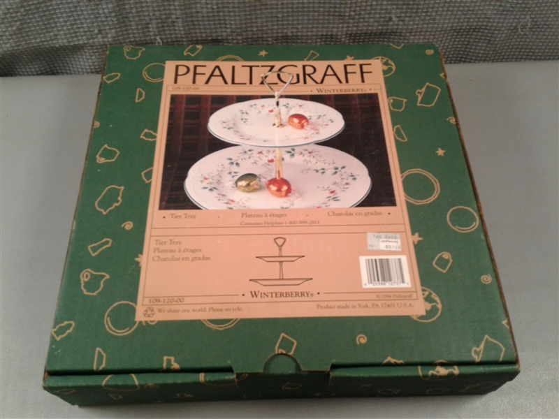 Pfaltzgraff Winterberry Tier Tray