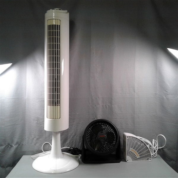 Fans- EtreeAir, SMC Tower Fan, and Honeywell Desk Fan