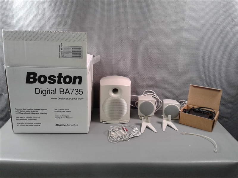 Boston Acoustics Digital BA735 Powered Sub/Satellite Speaker System