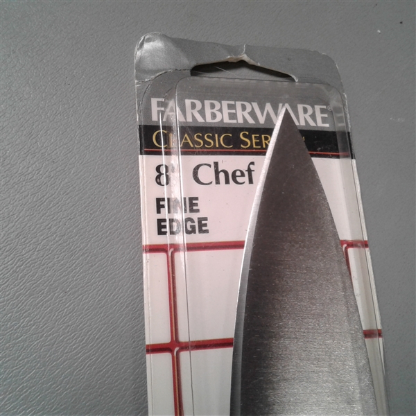 New- Farberware 8 Chef Knife