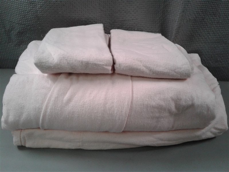 3 Full Size Pink Sheet Sets in Flannel and Microfiber & Padded Mattress Pad