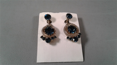 Vintage Art Deco Blue Rhinestone Screwback Earrings