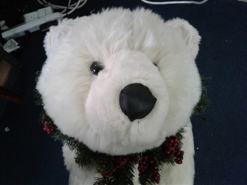 Large Christmas Bear -Ditz Designs by The Hen House