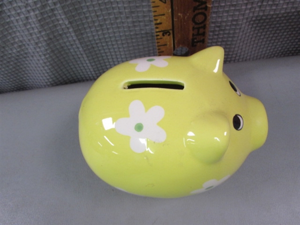 Piggy Banks in Colors