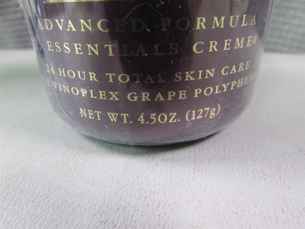 Signature Club A Cleansing Creme & 24 Hr Total Skin Care with Vinoplex Grape Polyphenols