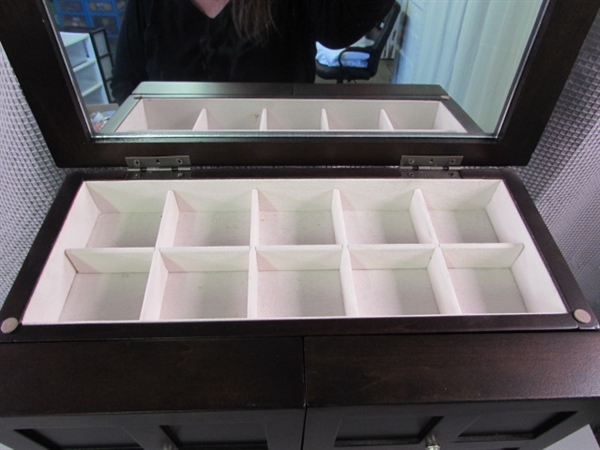 17 Jewelry Box