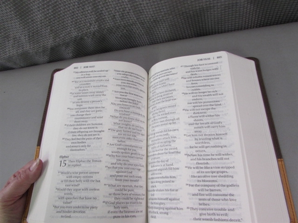 Like New Large Print Church Bible with Leatherette Cover