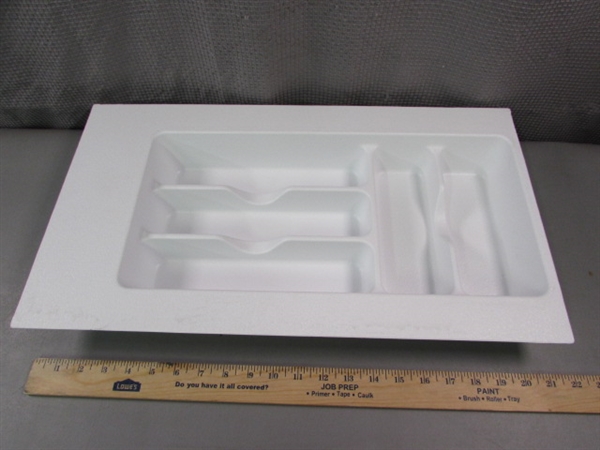 Rev-A-Shelf Cutlery Tray and Knife Set