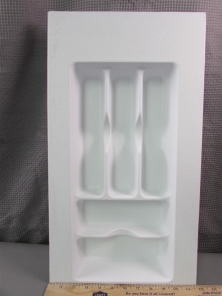 Rev-A-Shelf Cutlery Tray and Knife Set