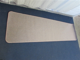 23" x 8 Beige Runner Rug W/Non-Slip Back