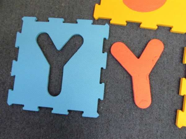 ABC Puzzle Piece Foam Mat