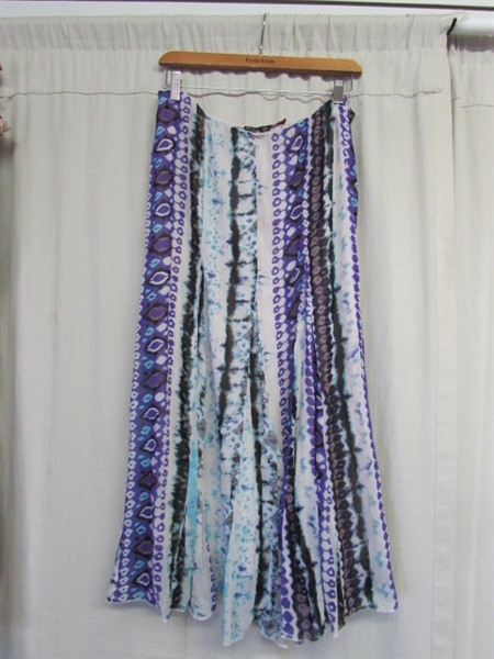 Women's Size Large Skirts