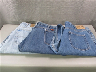 3 Pair Mens Jeans 42 Waist