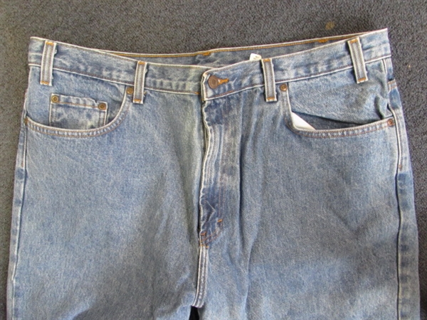 3 Pair Men's Jeans 42 Waist