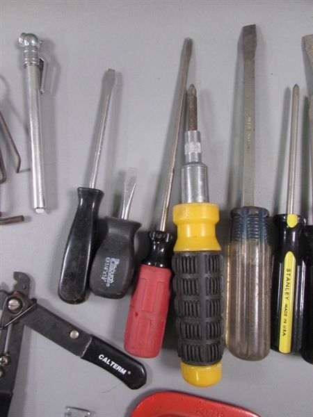 Hand Tools - Screwdrivers, Pliers & More