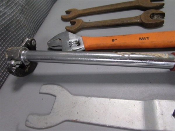 Hand Tools - Wrenches