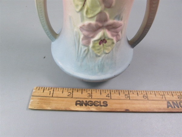 Vintage Hull Orchid Double Handled Vase #304-6