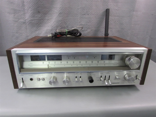 Vintage Pioneer Stereo Receiver - SX-780