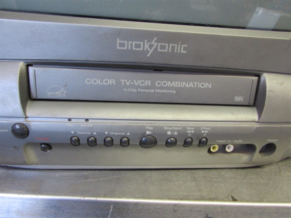 Broksonic 19 TV/VCR Combo & Radio Shack Converter Box