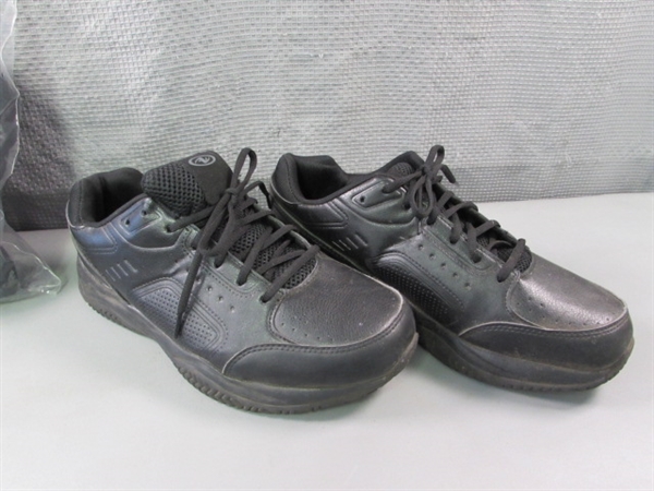 Men's Athletic Works Shoes Sz 11 4E, New Crew Socks