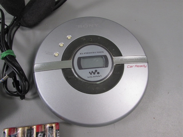 Sony CD Walkman w/Headphones & Batteries