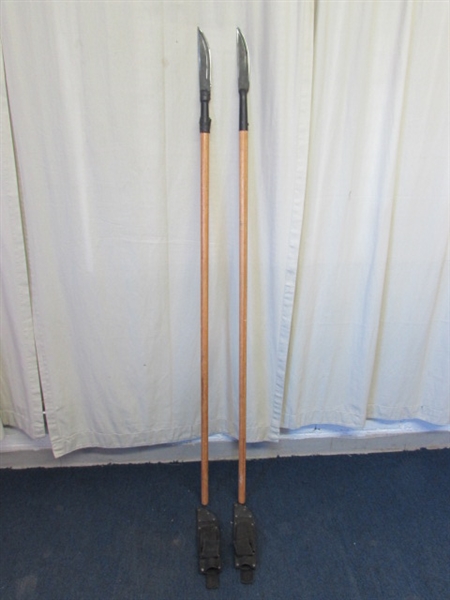 Pair of Bush Man Spears