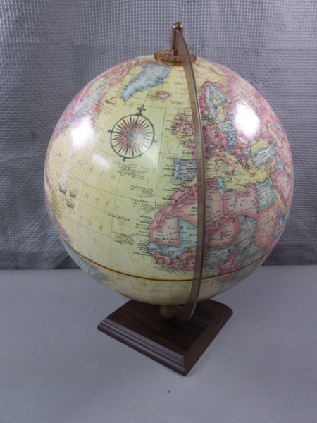 Replogle 12 Diameter Globe & Glow In The Dark Stars