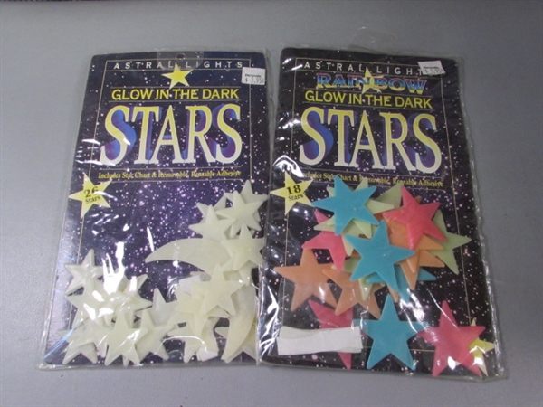 Replogle 12 Diameter Globe & Glow In The Dark Stars