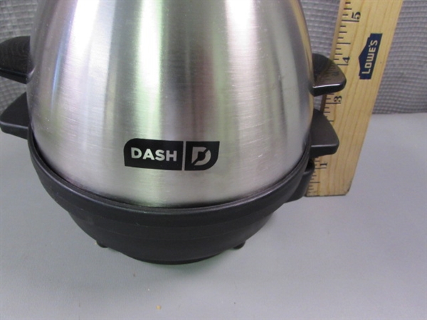 Dash Electric Egg Cooker & Range Mate Microwaveable Cookware