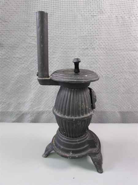 Miniature Cast Iron Pot Belly Stove