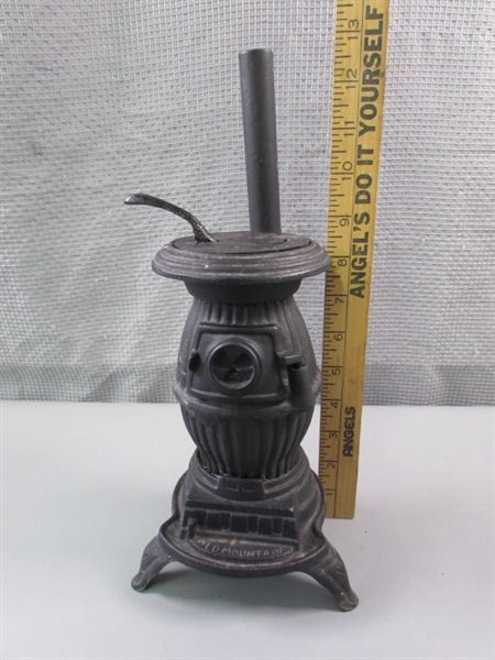 Miniature Cast Iron Pot Belly Stove