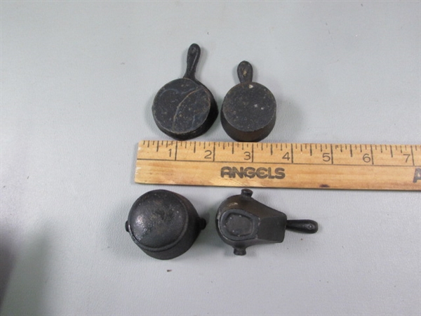 Old Mountain Miniature Cast Iron Stove and Accessories