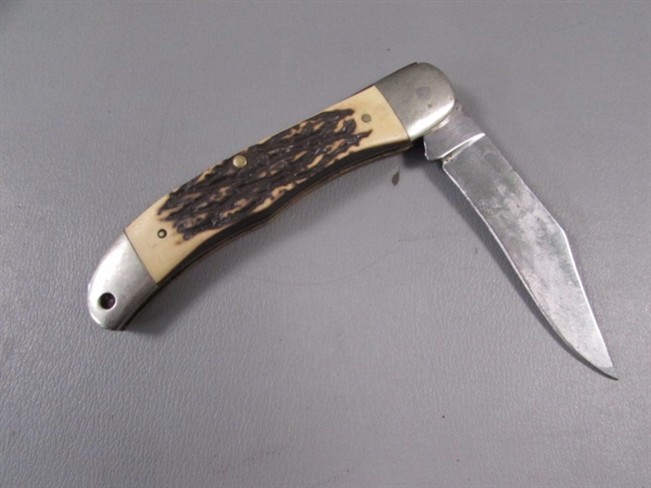 2 Schrade Trapper Knives & Barlow